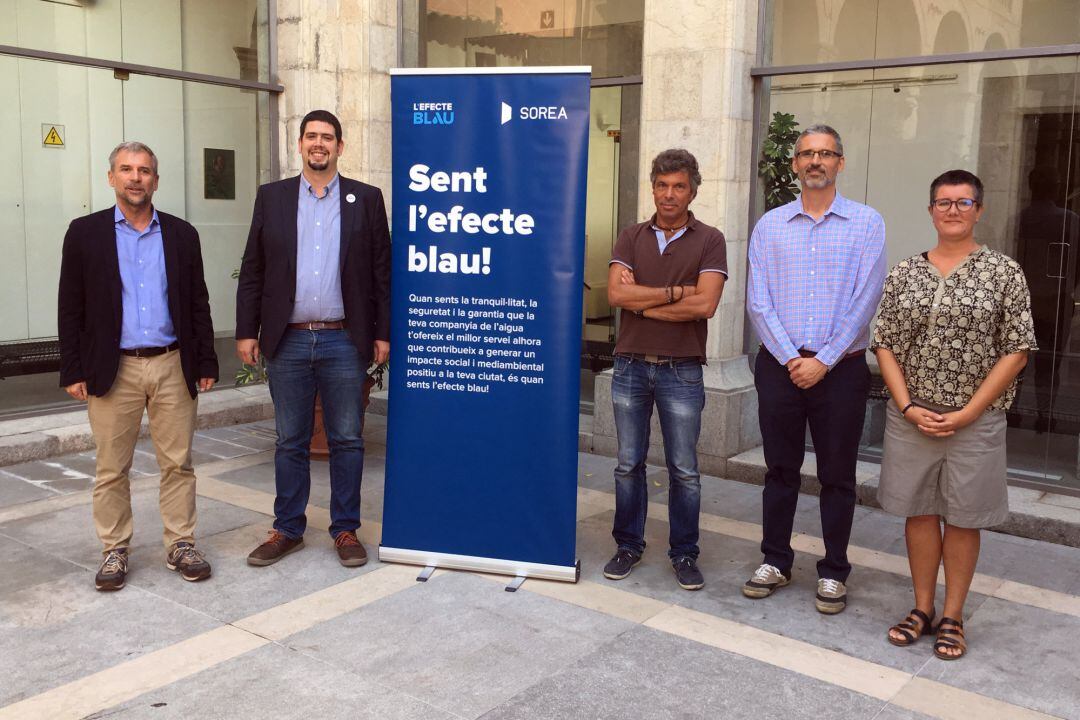 Les autoritats que han assistit a la presentació de 'Mou-te pel mar!'