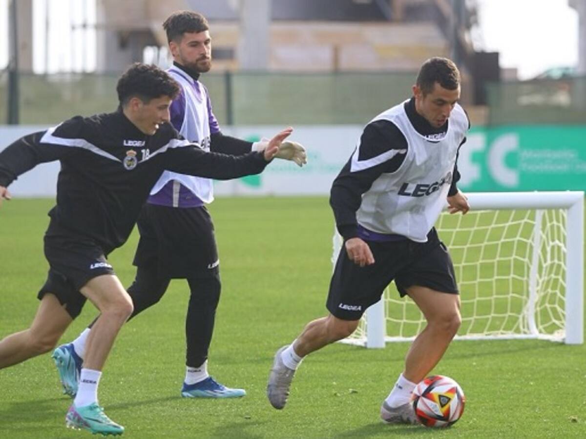 Nando Copete: 'Habrá que adaptarse pronto al césped de Estepona'