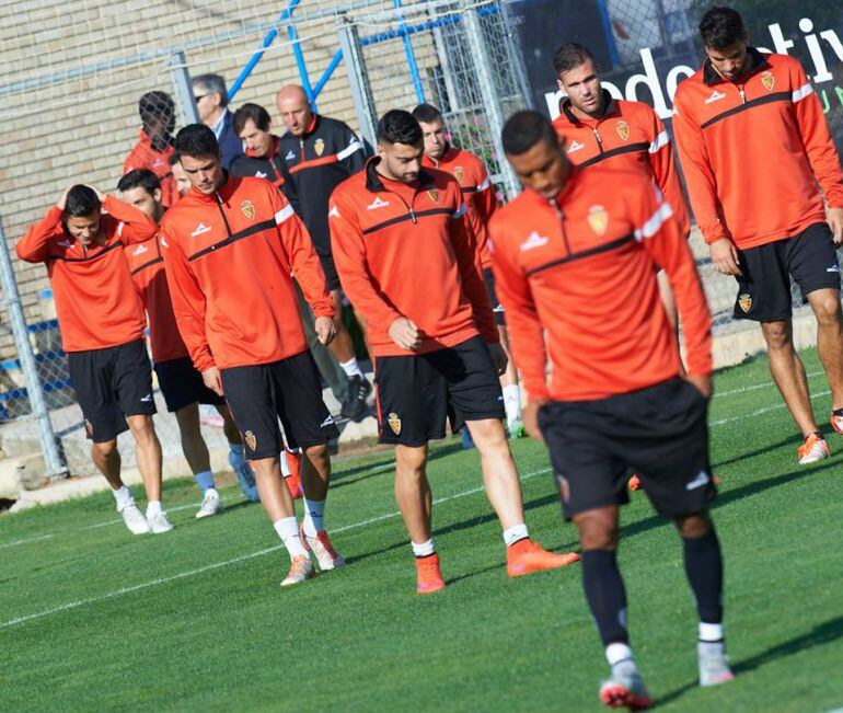 La plantilla del Real Zaragoza ha comenzado a prepara el partido que el próximo domingo juega frente a la Ponferradina