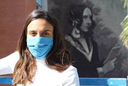 Elisa Capdevila, autora del mural de Ada Lovelace