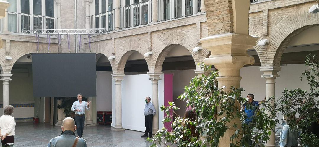 Una de las reuniones mantenidas por el sector de la hostelería en Cazorla.