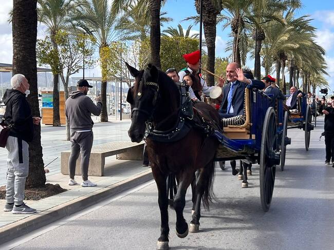 Tras el discurso se ha celebrado el tradicional desfile de carros