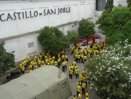 Miembros de la UME reuniéndose antes de la carrera