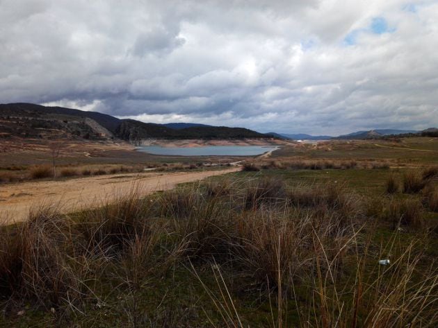 Imagen del embalse de Entrepeñas esta misma semana.