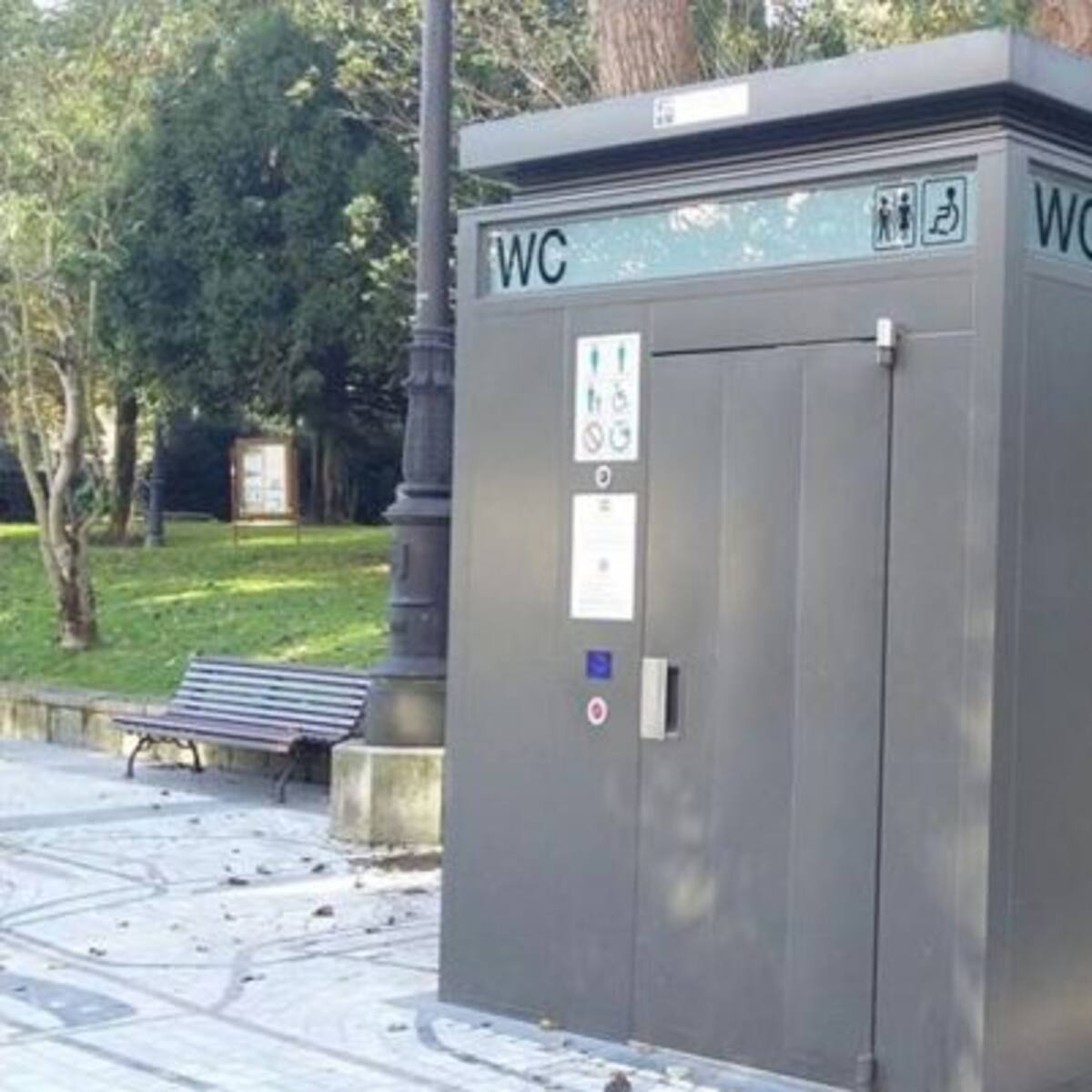 ¿Aseos públicos y gratuitos en parques de Salamanca?