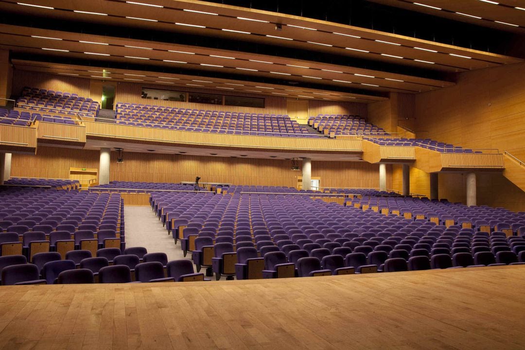 Interior de la sala principal del Palacio de Congresos de València