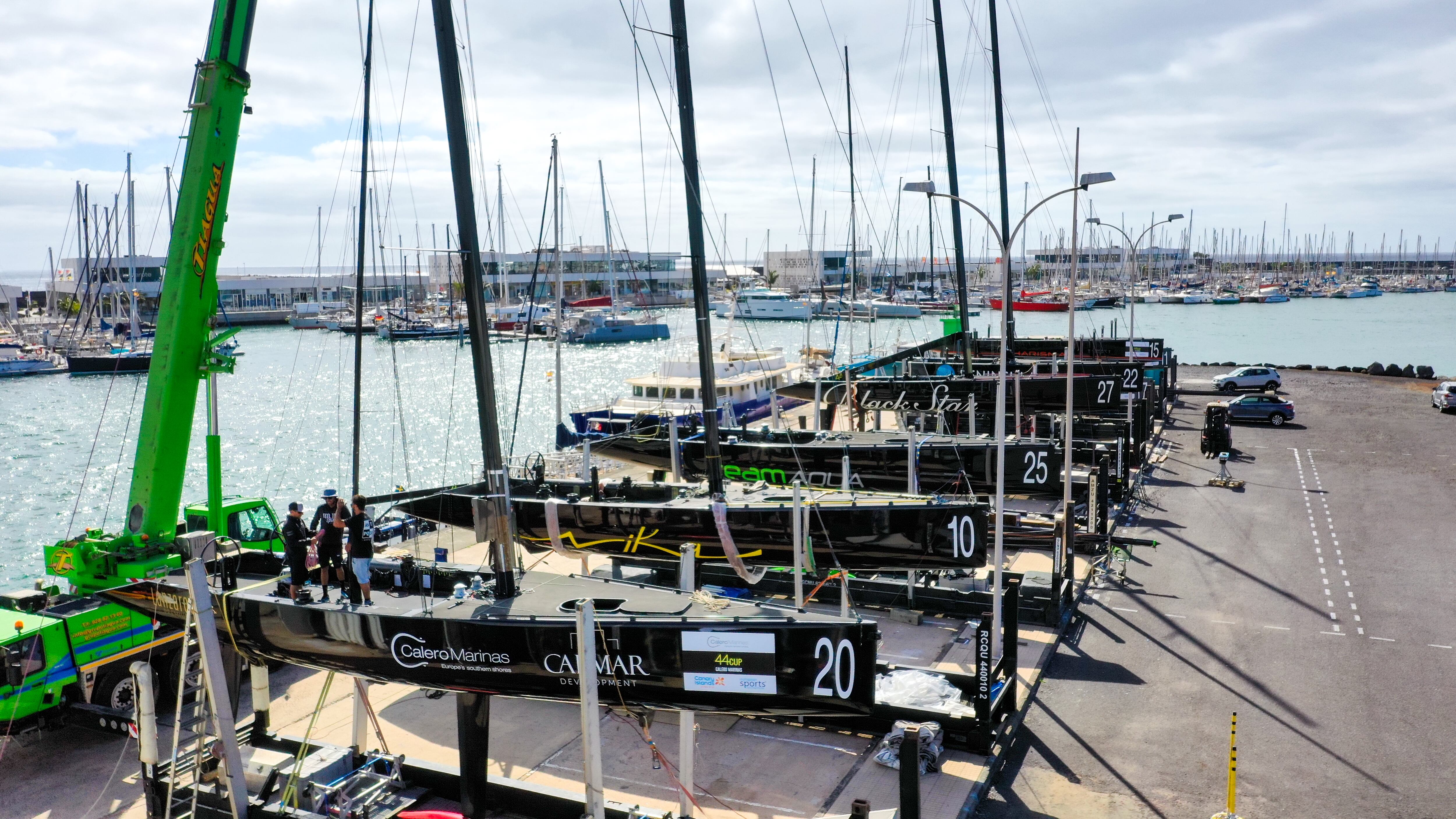 Flota RC 44 CUP en Puerto Naos, Arrecife.