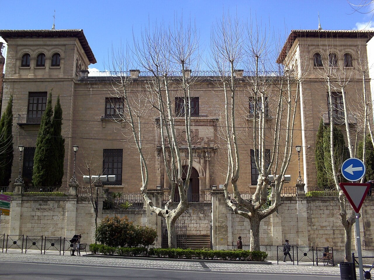 Fachada principal del Museo de Jaén.