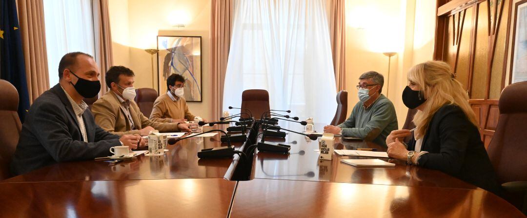 Reunión en la sede del Consell en Castelló