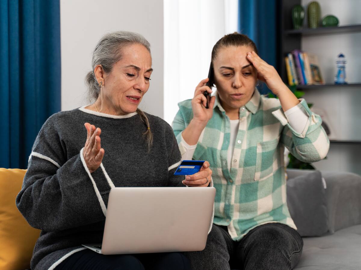 La cooperativa de comerciantes del Centre Històric de Gandia es víctima de una estafa de Phising