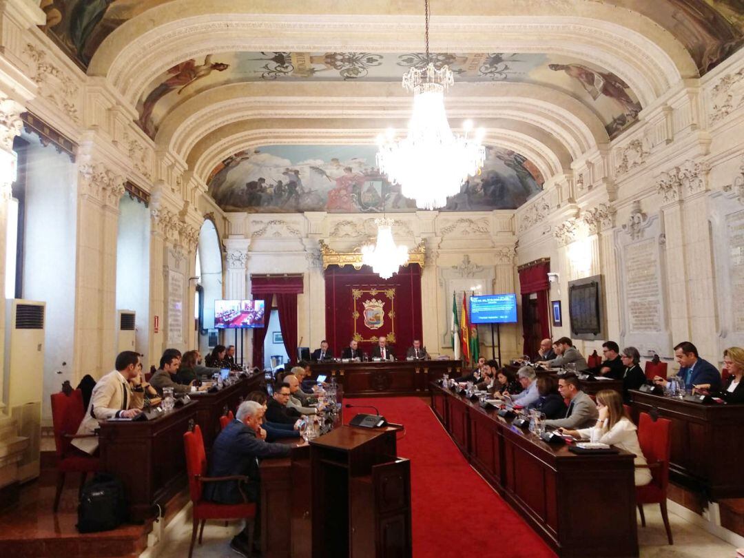 Pleno extraordinario en el ayuntamiento de Málaga para aprobar de forma inicial los presupuestos de 2020