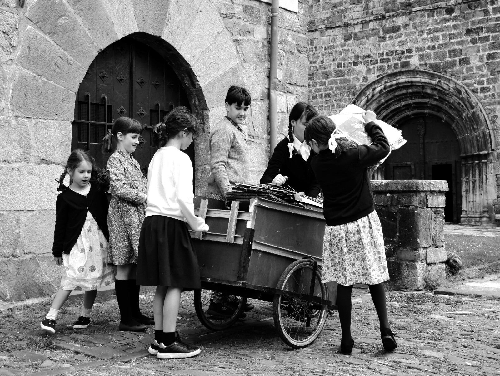 Una de las escenas que recrean los inicios del cine en Isaba