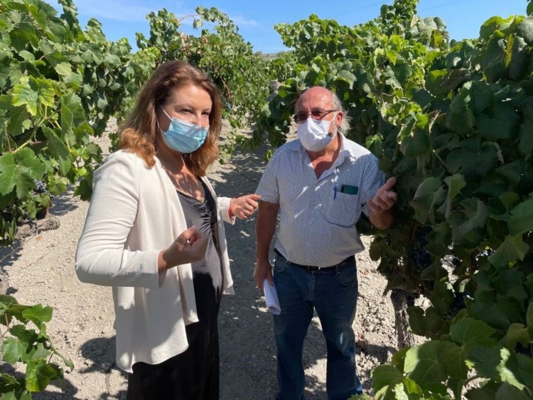 Carmen Crespo durante su visita al rancho de La Merced
