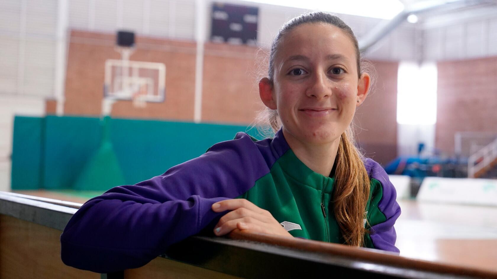 Marta Ortega posa para el fotógrafo en el pabellón Martín Urbano