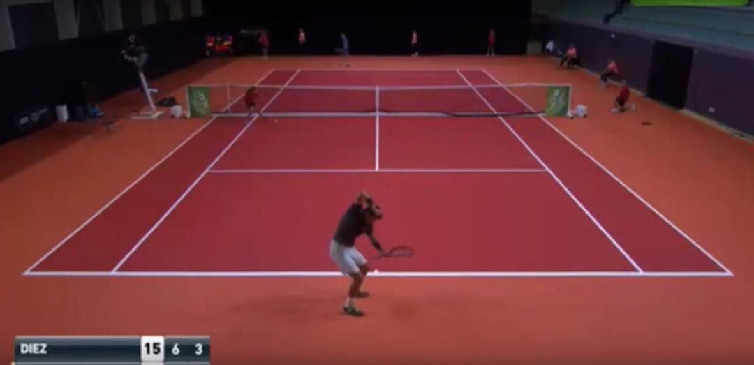 El tremendo enfado de Bernabé Zapata que acabó con un agujero en su pantalón... y una descalificación.