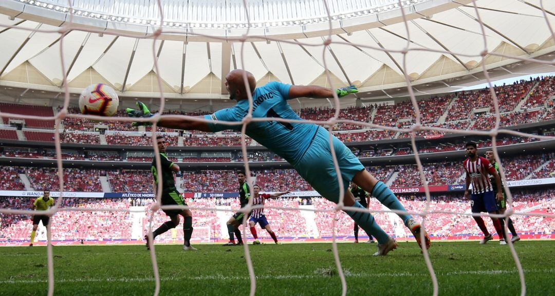 Borja Garcés iguala el marcador contra el Eibar en el 94'