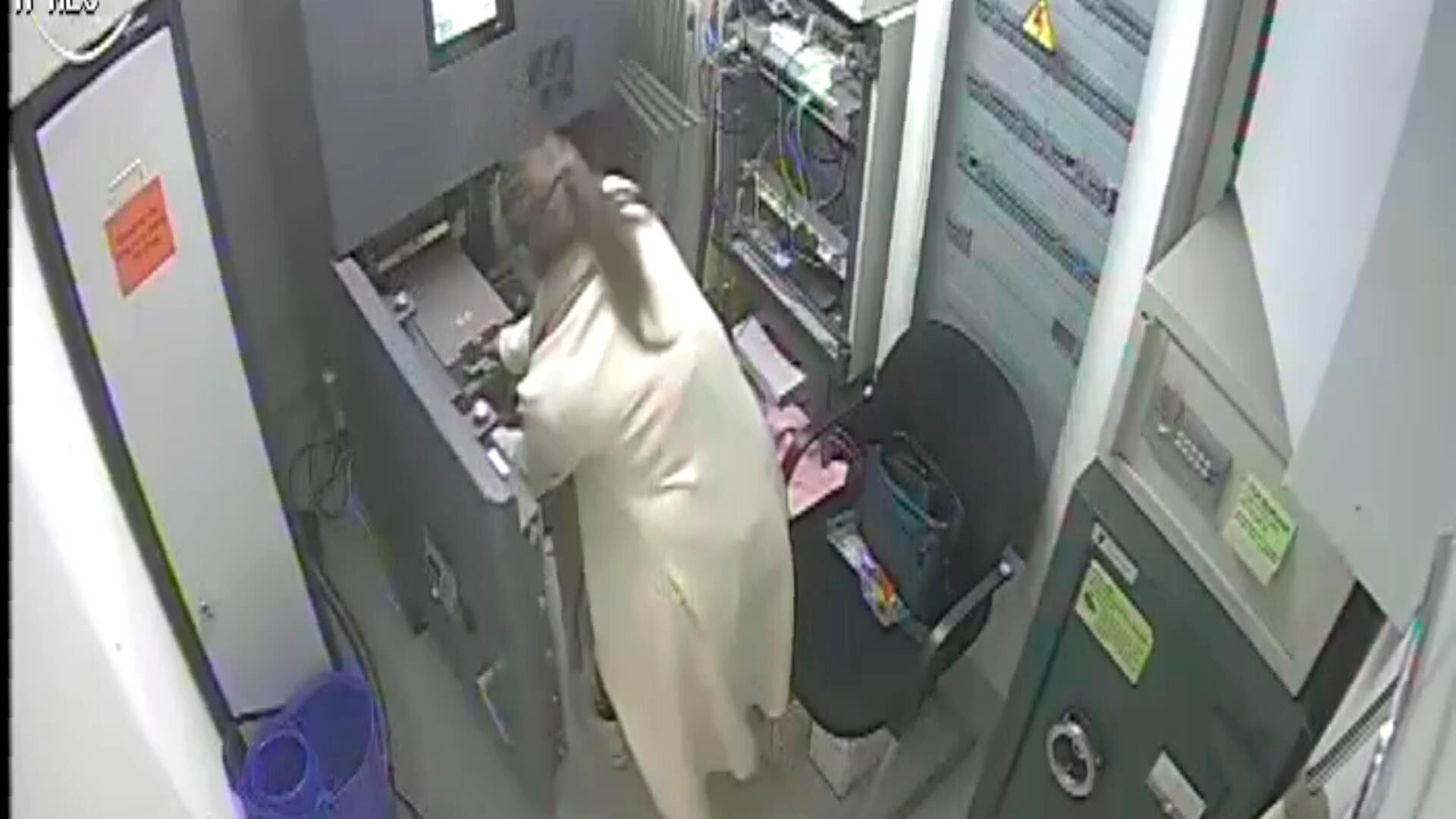 Cae una banda criminal que robó en el banco de Torrecilla en Cameros distrayendo a los empleados