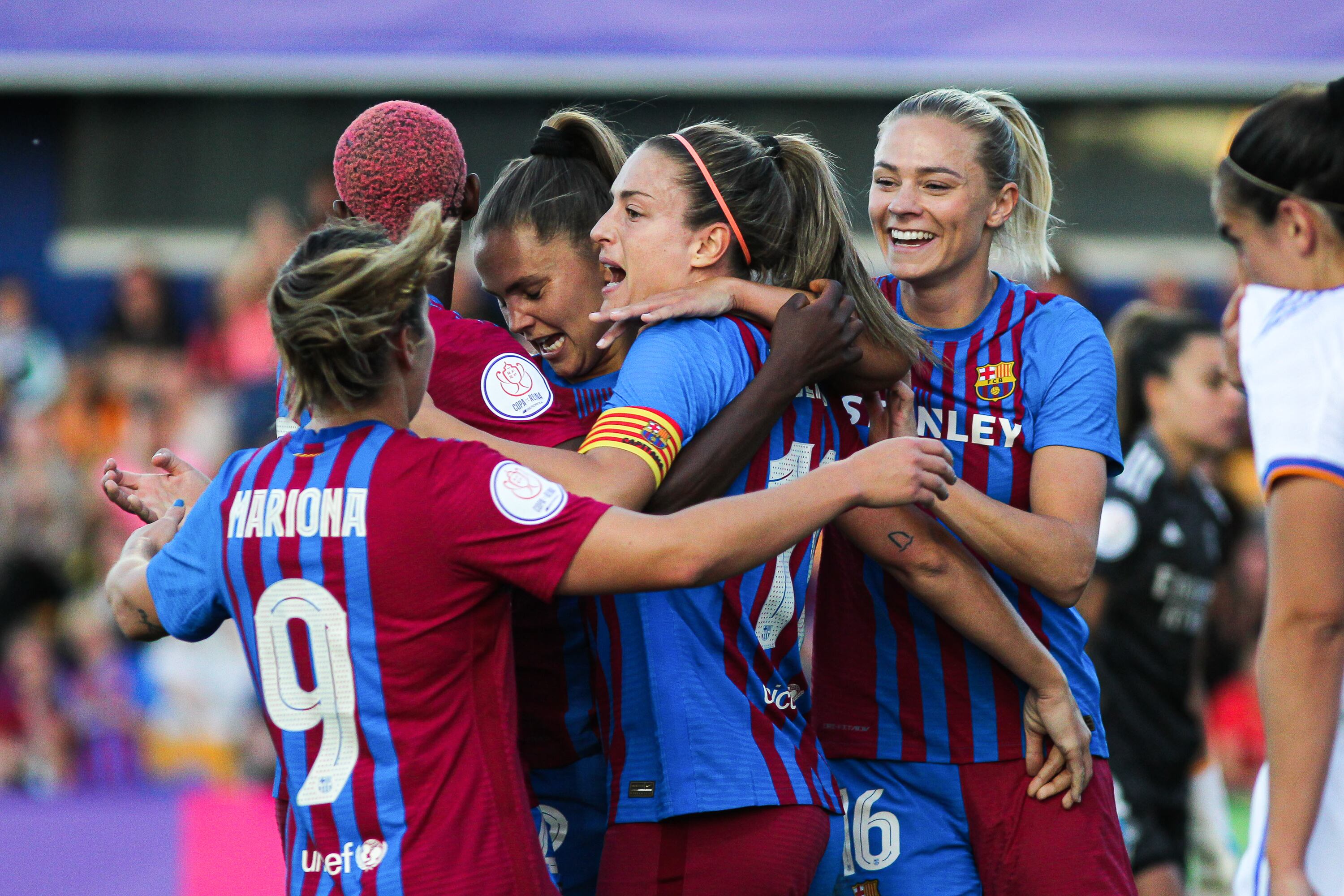 El FC Barcelona celebrando un gol en la semifinal de la Copa de la Reina contra el Real Madrid.