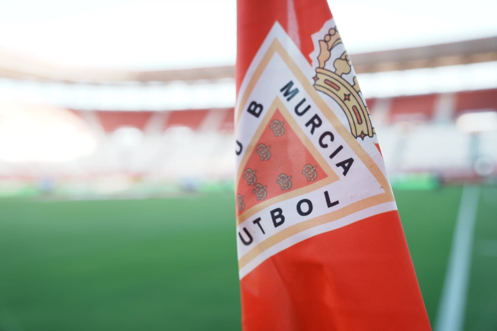 Banderín del Real Murcia en Nueva Condomina