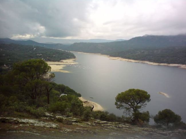 Embalse de San Juan.