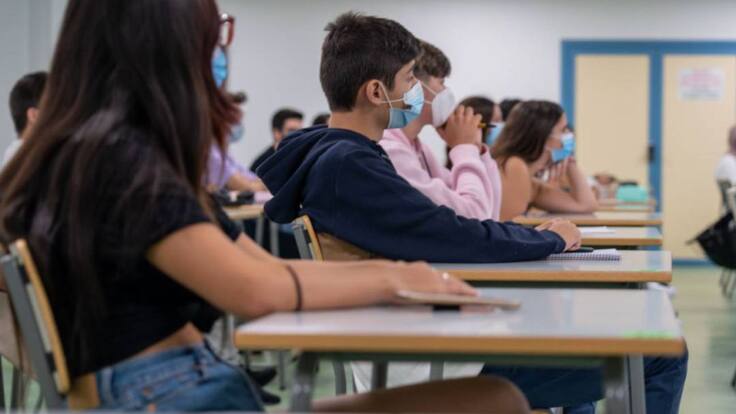 La tercera ola golpea los centros educativos tras las vacaciones de Navidad (19/01/2021)