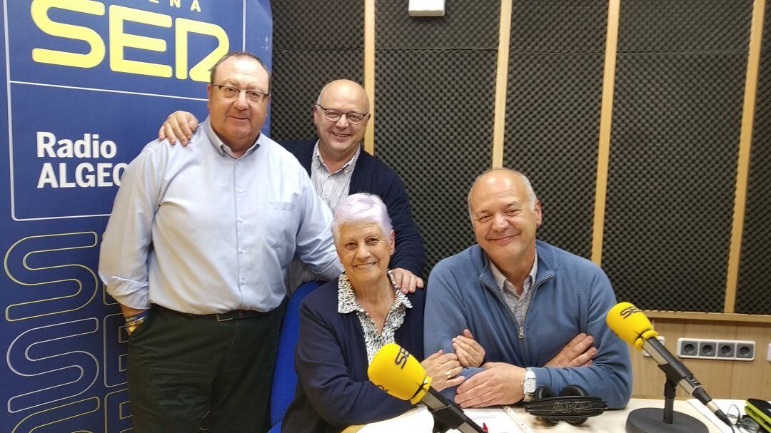 Con Miguel Alberto Díaz, Carmen González y Pepe Díaz comentando el acto "Nuestras Mujeres 2019" que organiza Barrio Vivo
