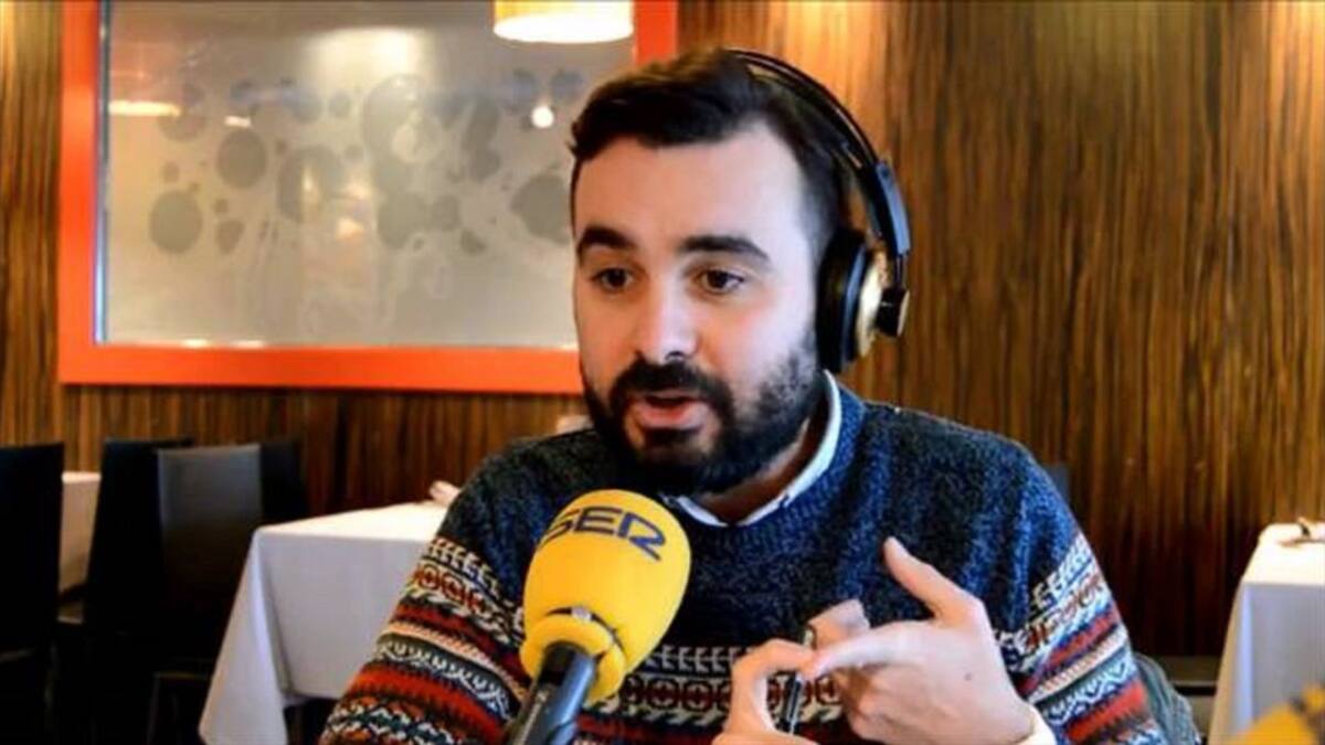 "A Javier Fernández su padre le regaló un club de fútbol. Se ha rodeado de amigos y está siendo un desastre"
