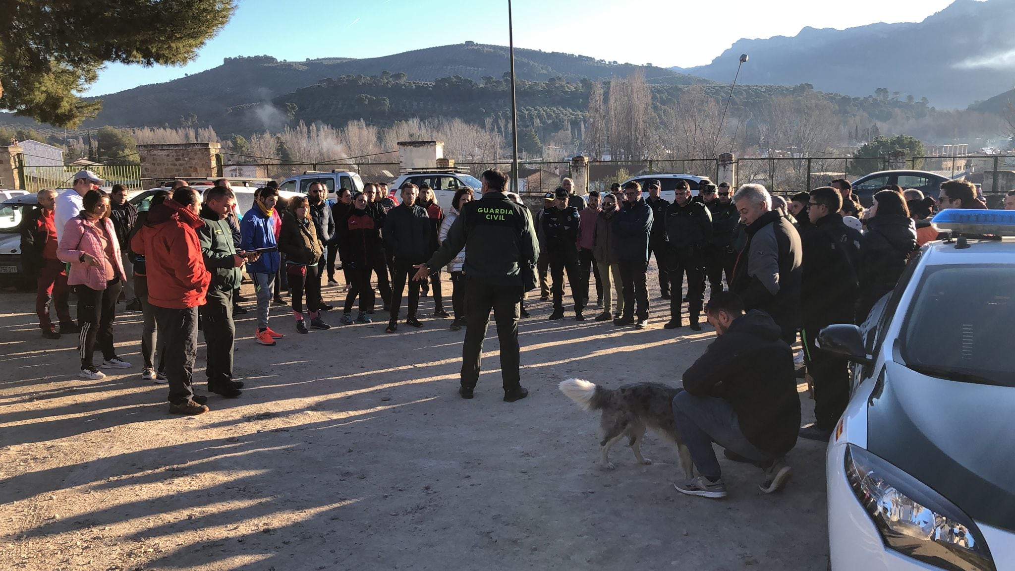 Voluntarios se suman al dispositivo de búsqueda del joven Raúl, desaparecido en Mogón