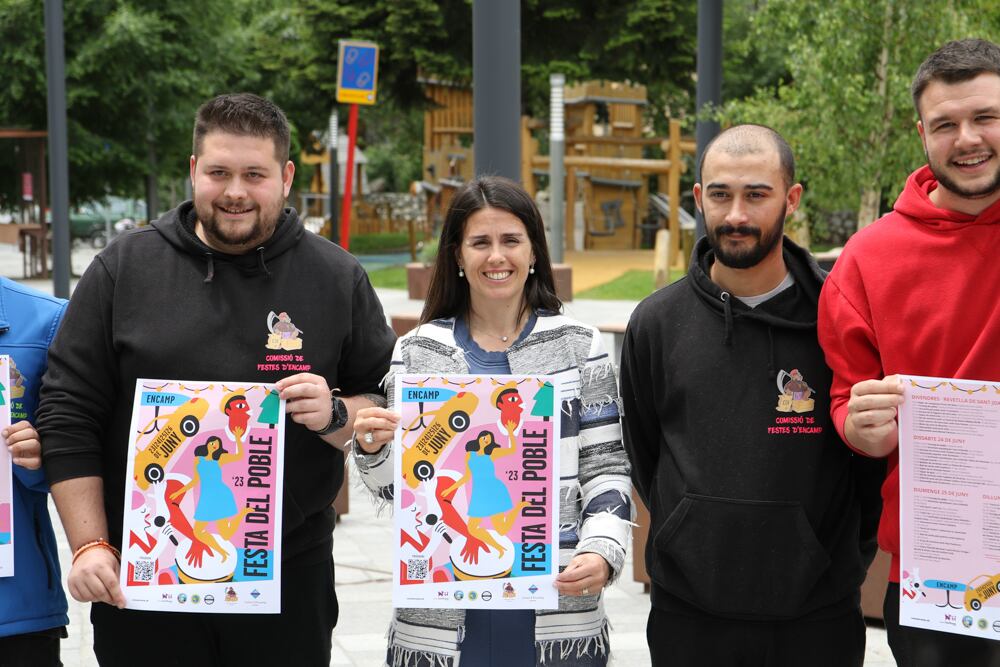 La cònsol major d'Encamp, Laura Mas, ha presentat la festa del poble amb els rerpesentants de la comissió de festes