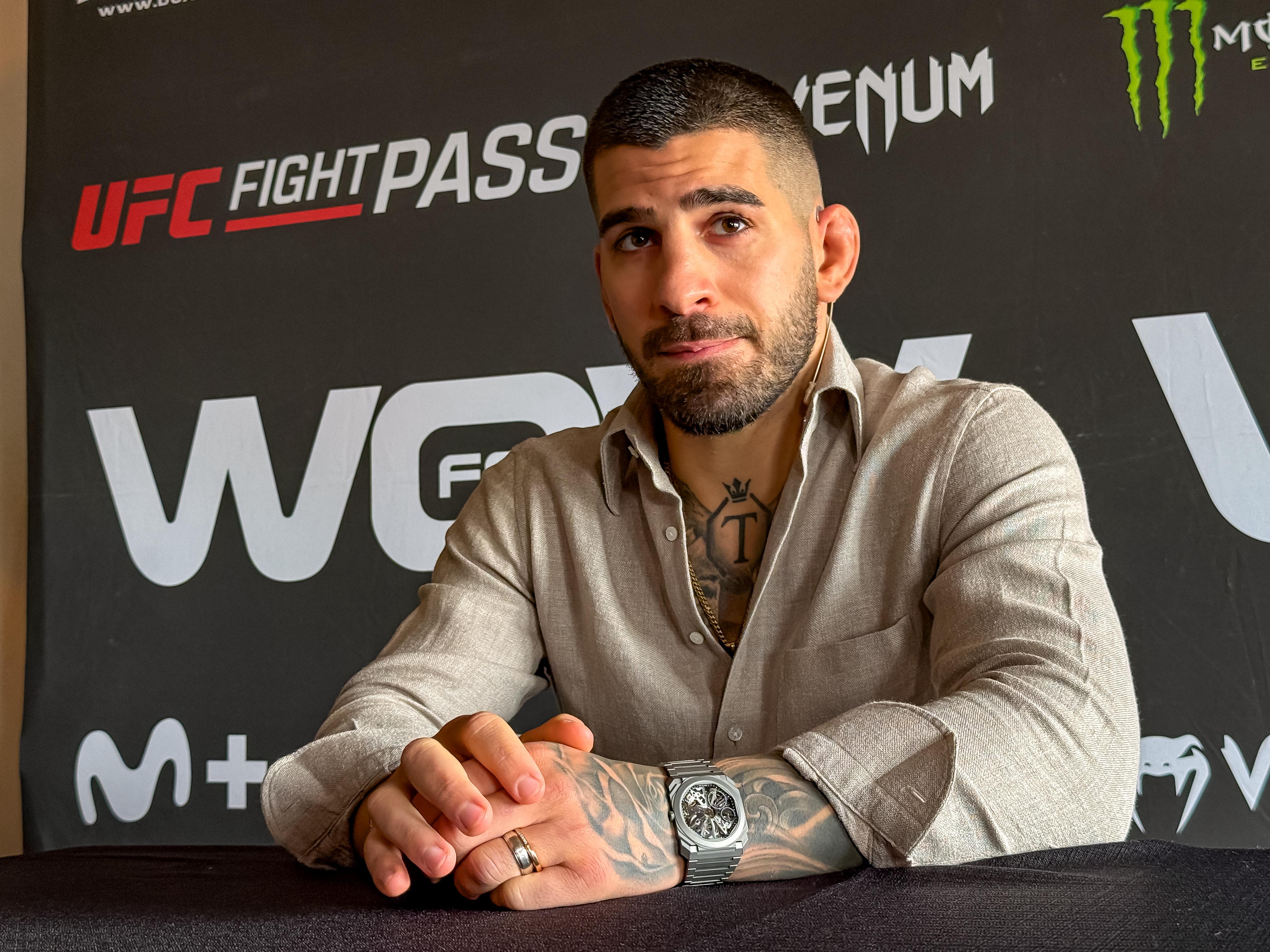 Ilia Topuria en la presentación WOW 19 Alicante