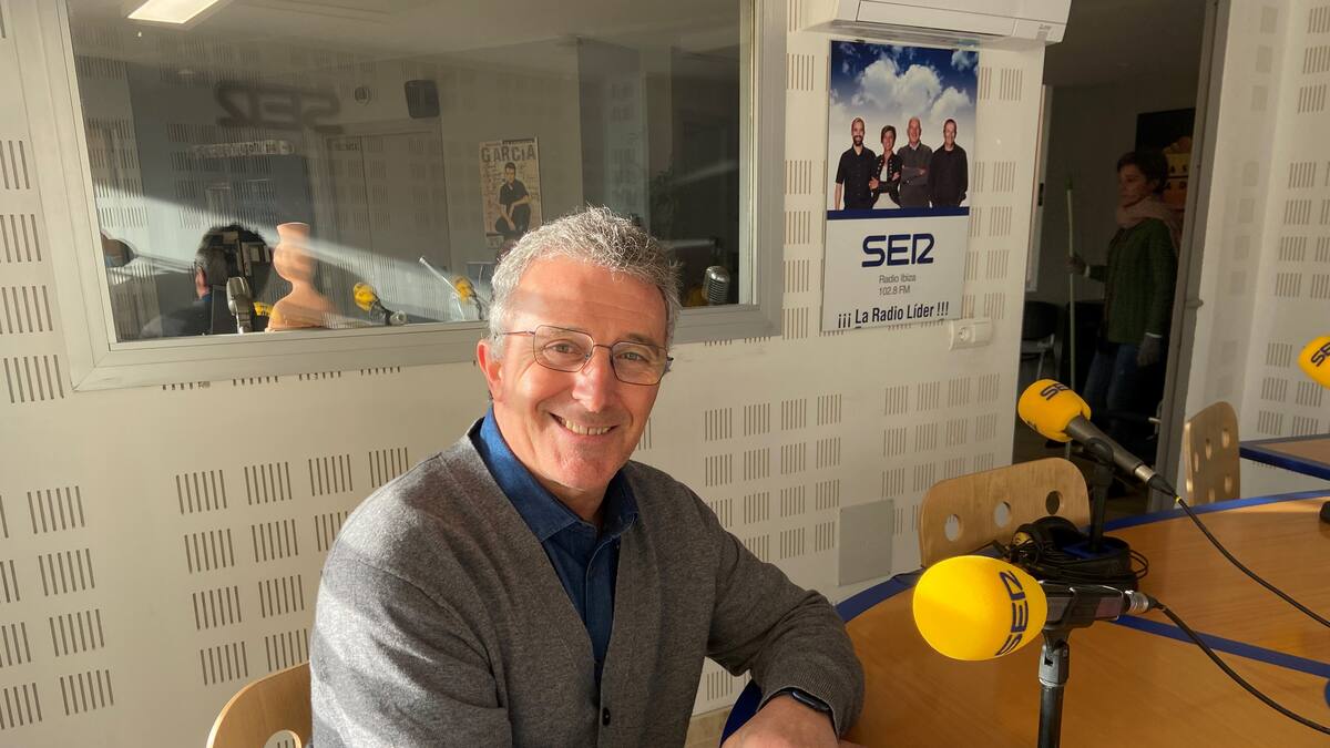 La Pimeef pide control sobre la oferta ilegal en Ibiza porque "sobran un 20% de turistas en temporada alta"