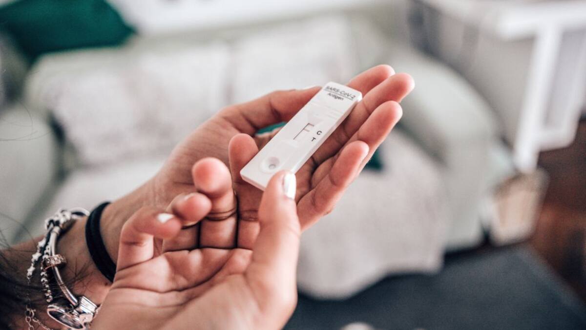 Bajan los contagios y la incidencia, pero suben los fallecidos y las hospitalizaciones