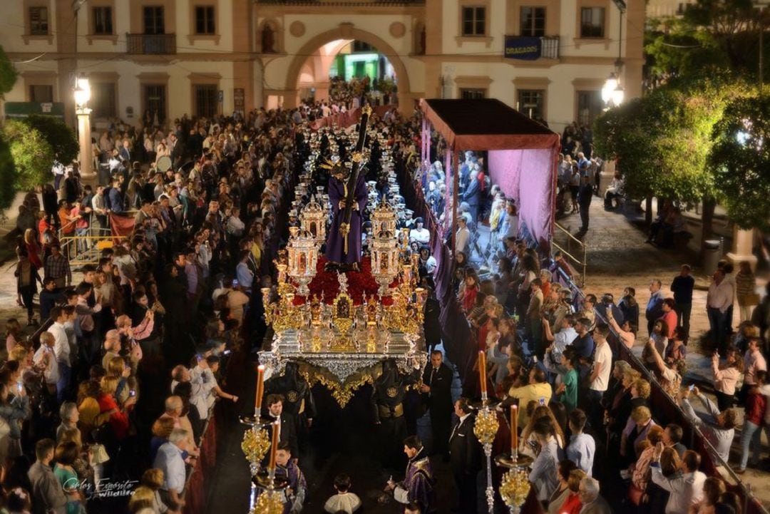 Este año nos quedaremos nuevamente sin poder ver a Nuestro Padre Jesús del Gran Poder en la Plaza de España de Andújar.