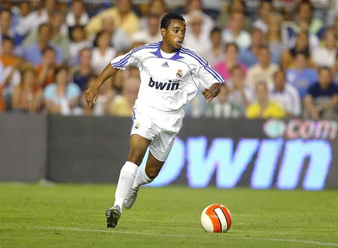 Robinho, durante un partido con el Real Madrid