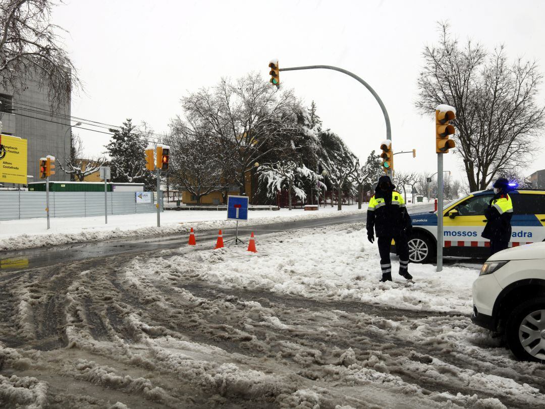 Carretera C-14 tallada a l'alçada de Tàrrega