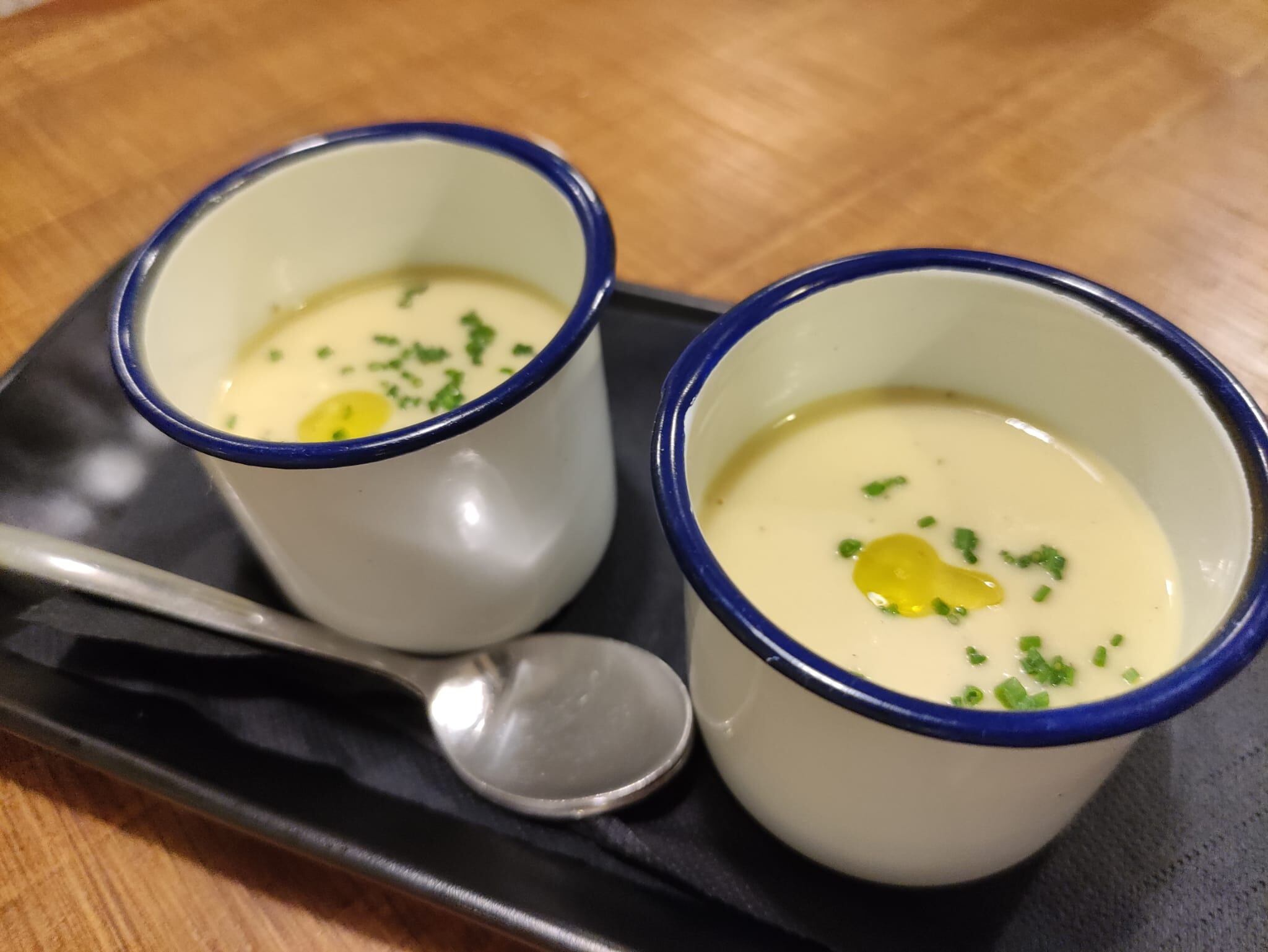 Cremita de puerros en El del Medio