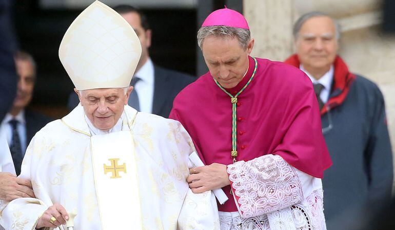 Benedicto XVI, entre los candidatos.