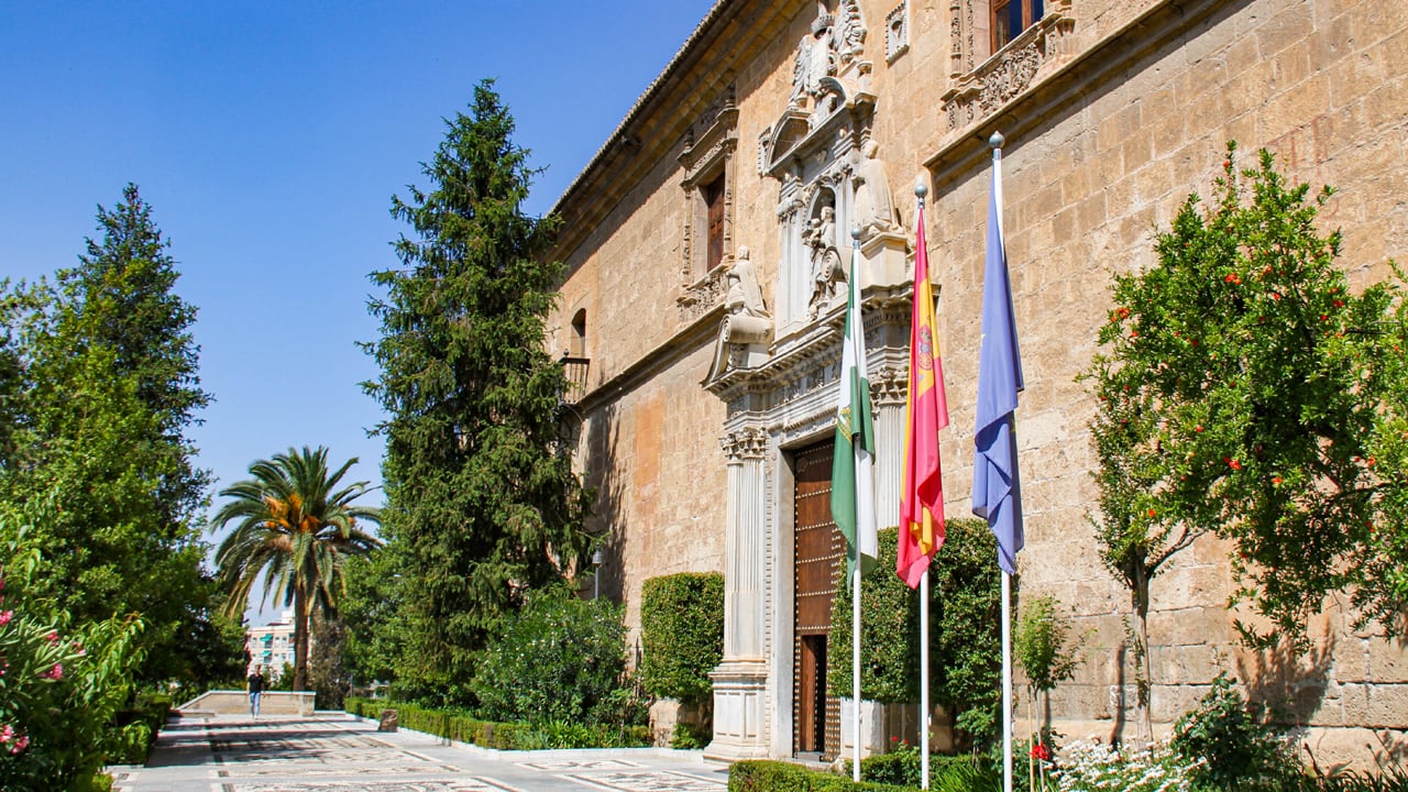 Hospital Real, sede del Rectorado de la Universidad de Granada (UGR)