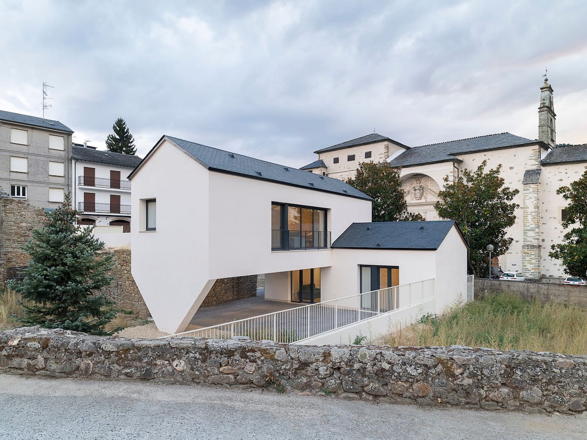 Una vivienda de Villafranca del Bierzo, seleccionada como finalista en los Premios Arquitectura 2026