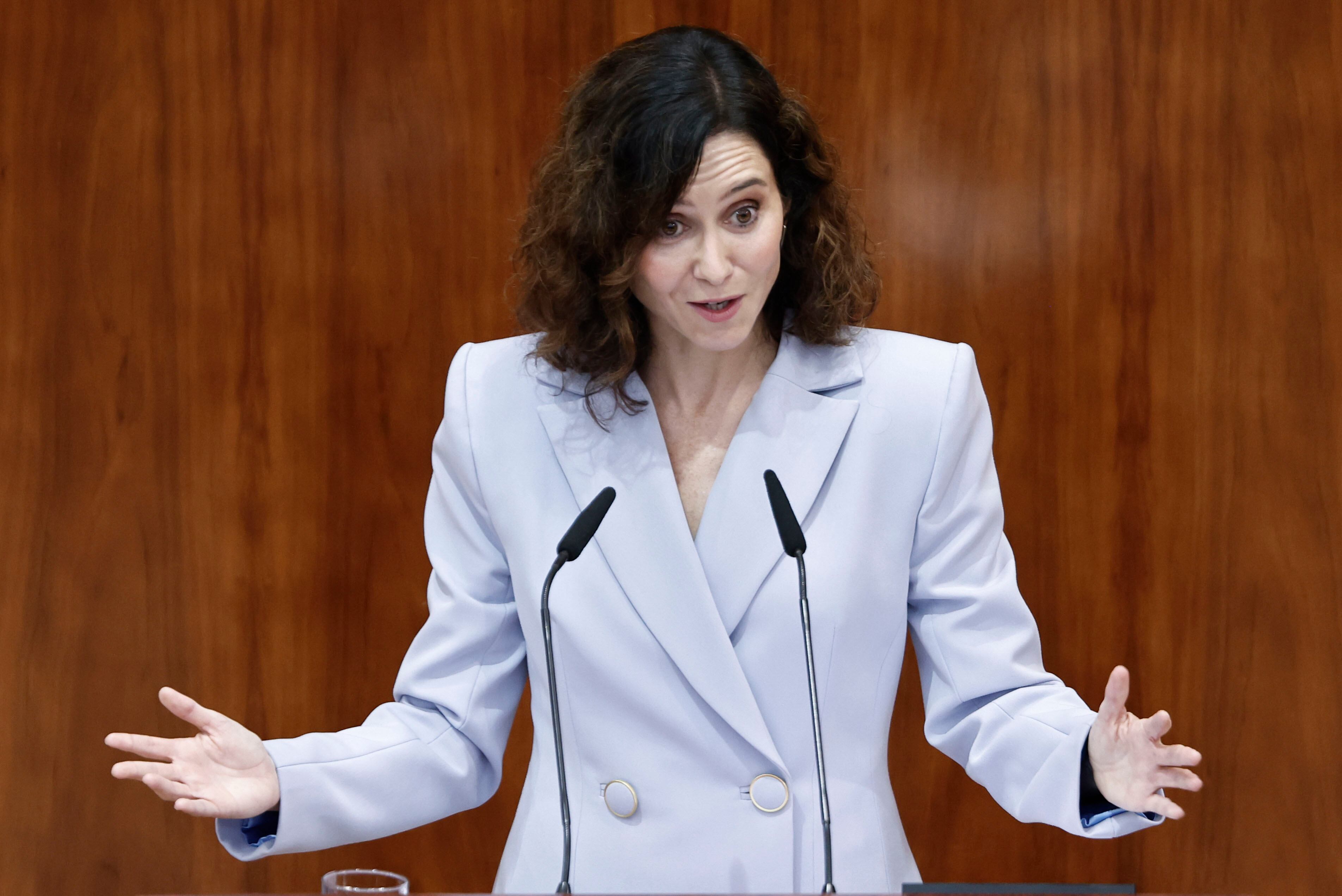 MADRID, 11/09/2025.- La presidenta de la Comunidad de Madrid, Isabel Díaz Ayuso, interviene en el pleno de la Asamblea de Madrid que acoge la primera sesión del Debate del Estado de la Región, este jueves. EFE/ Sergio Perez
