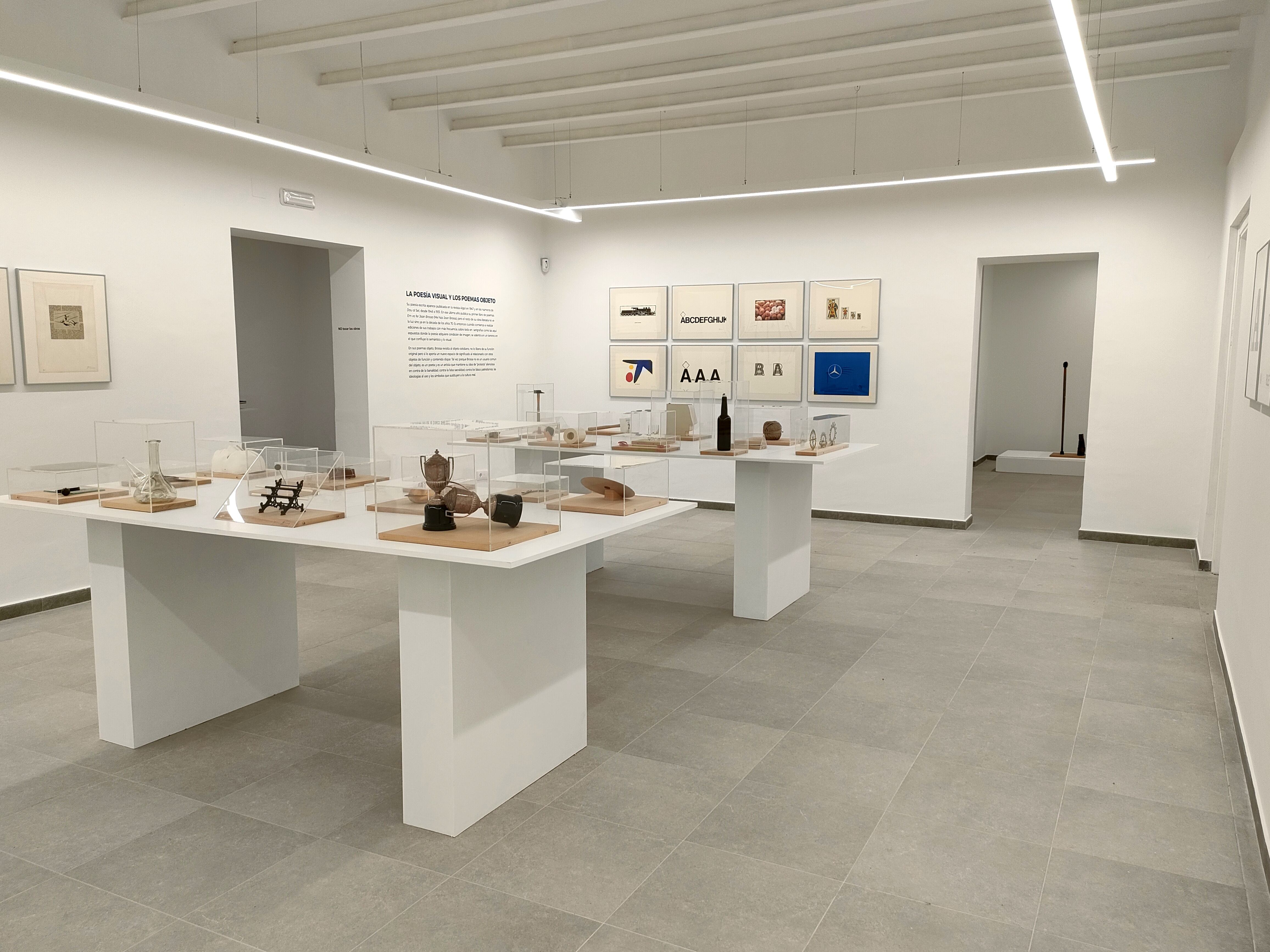 Imagen de la sala central del Centro de Arte Contemporáneo en Aínsa