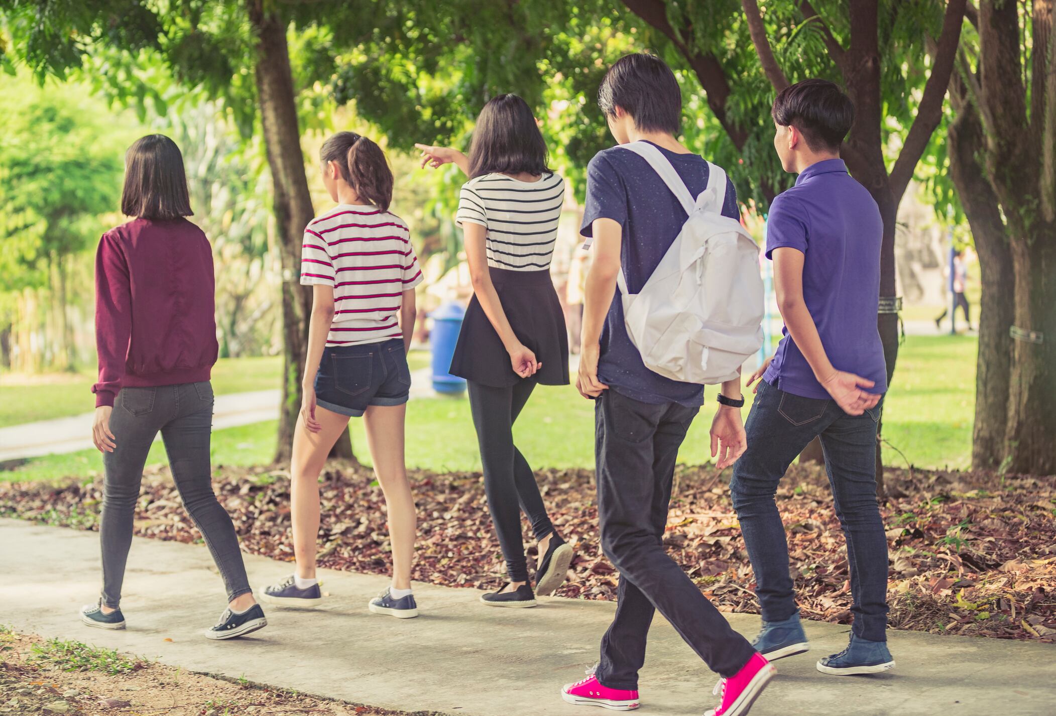Invitación a caminar para ayudar a la investigación médica