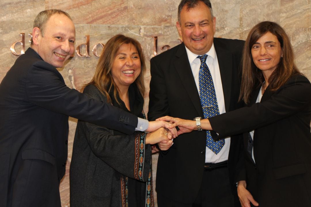 Carles Ramons, president de l'UHA; Conxita Marsol, cònsol major d’Andorra la Vella; Gustavo Gennuso, intendent de la municipalitat de San Carlos de Bariloche; i Meritxell Sangrà, presidenta de l’Esquí Club d’Andorra