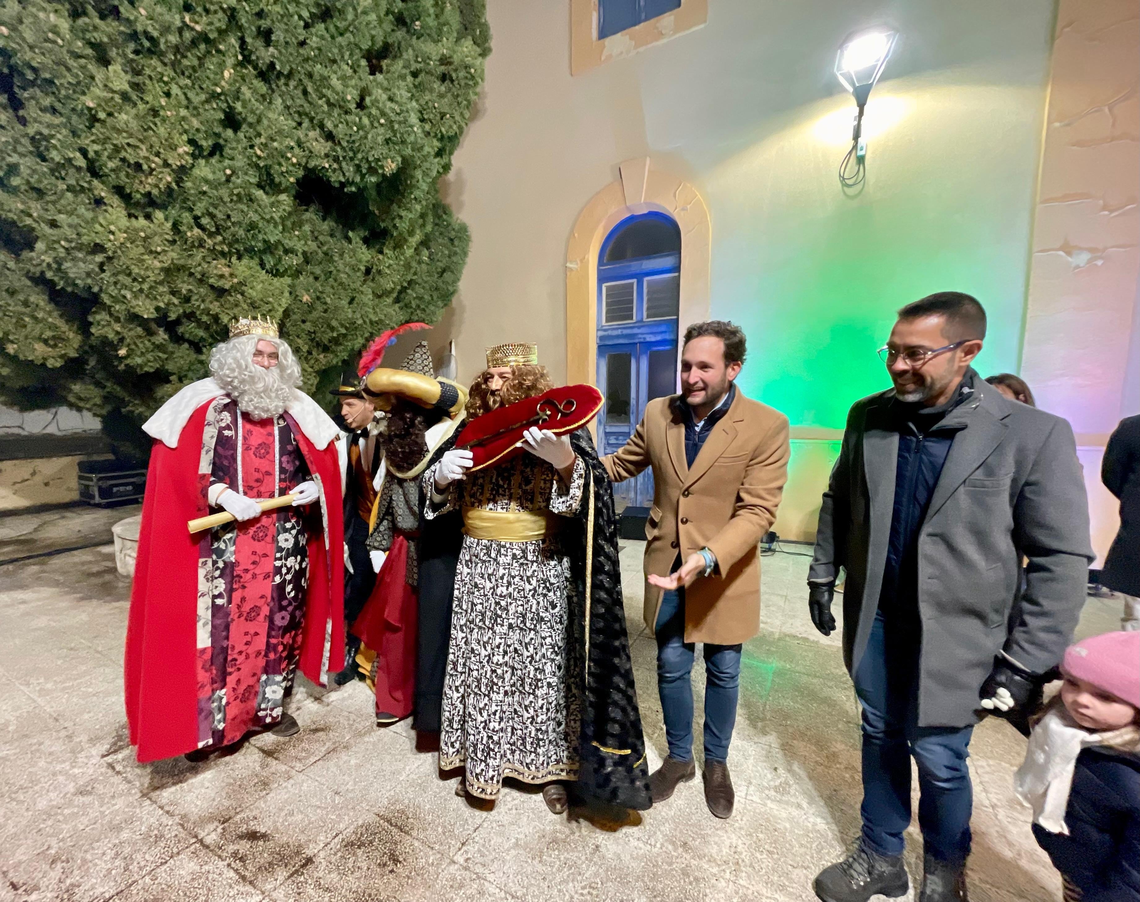 Momento de la llegada de los Reyes Magos a Monzón