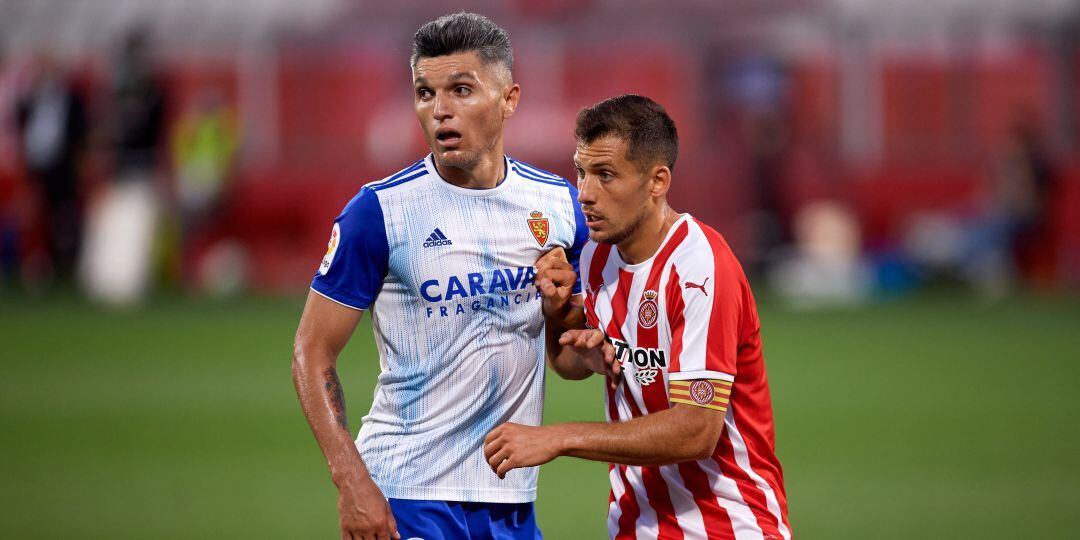 Imagen del encuentro entre Zaragoza y Girona, dos de los equipos que jugarán el play-off