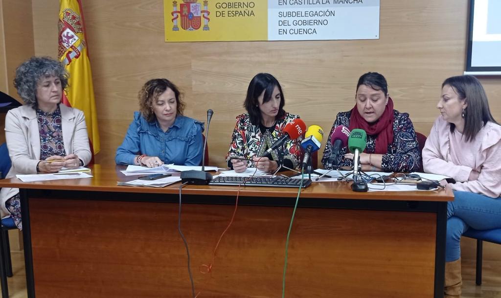 Acto de presentación de las actividades que se desarrollarán en Cuenca en torno al 25N.