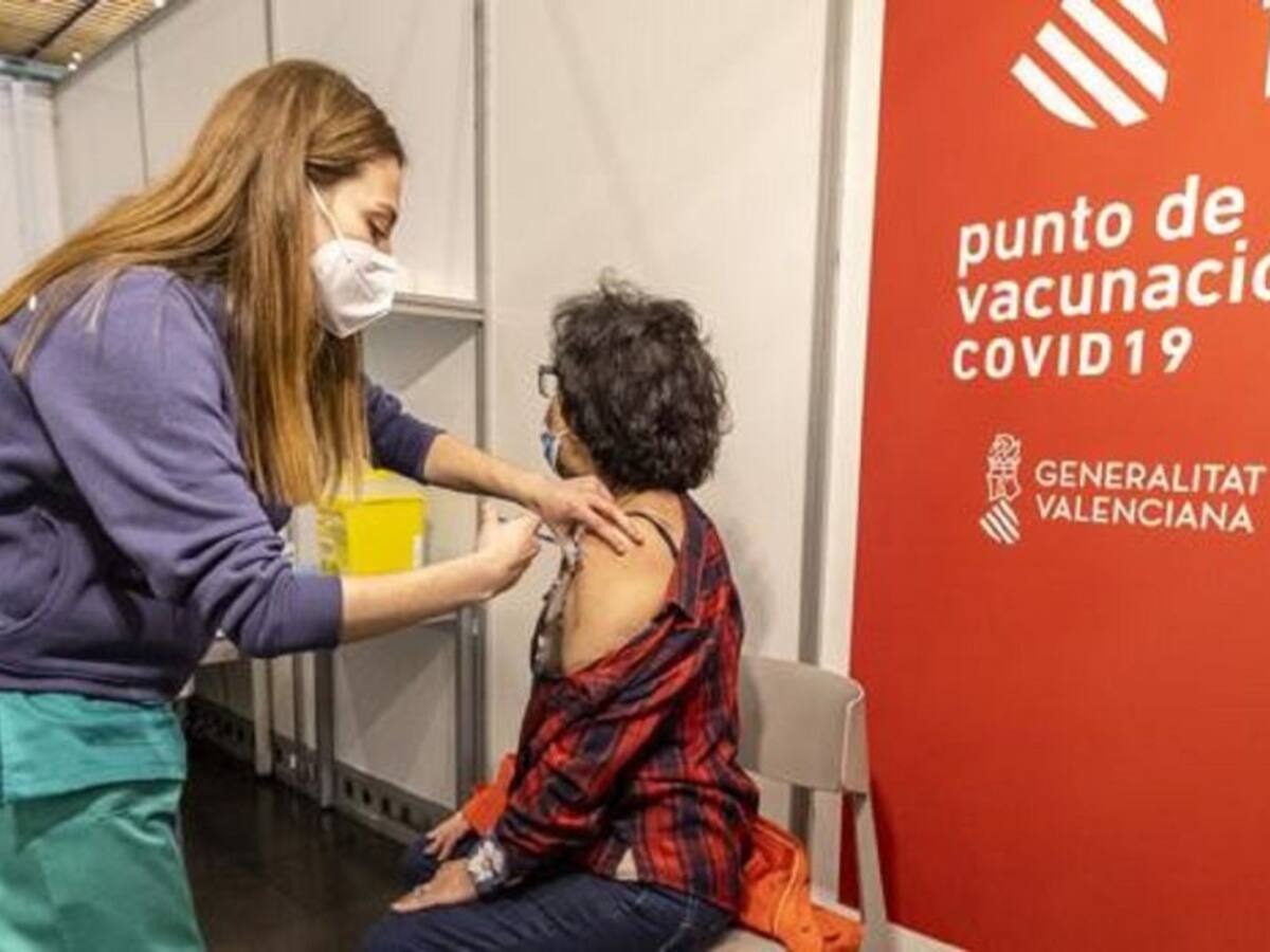 Elche aún tiene a 20.000 personas que no se han querido vacunar