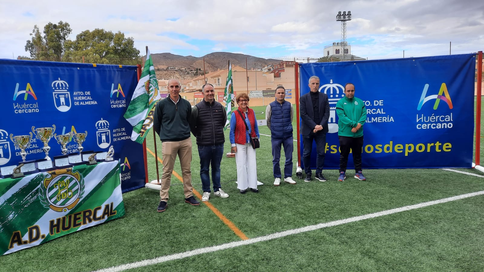 Presentación del torneo solidario en Huércal.