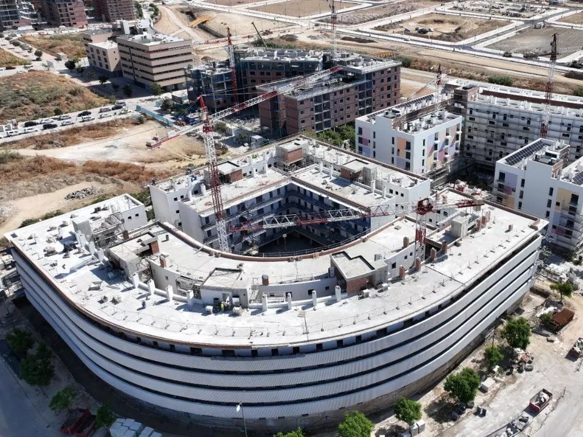 Málaga registra más de 15.000 solicitudes para 270 viviendas sociales en Distrito Universidad