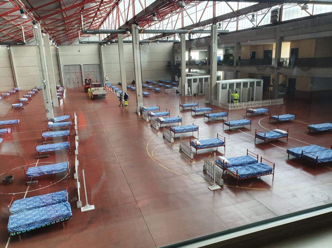 Imagen de archivo del montaje del hospital de campaña, en el que colaboraron varios concejales